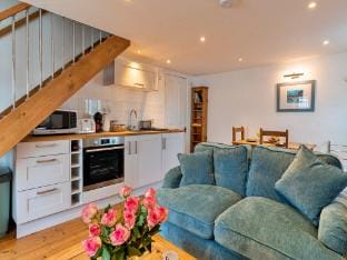 Cottage in Porthleven near Beach  Harbour Vacation rental in Porthleven