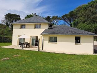 Holiday Home in Hanvec for 5 Vacation rental in Finistere