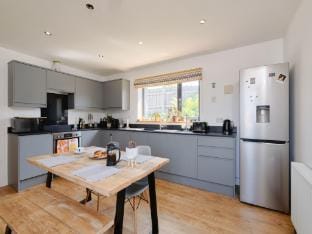 House in Porthleven near the Harbour  Beach Vacation rental in Porthleven