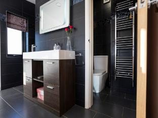 Retreat in Cumbria with Stunning Sea Views Vacation rental in Barrow-in-Furness