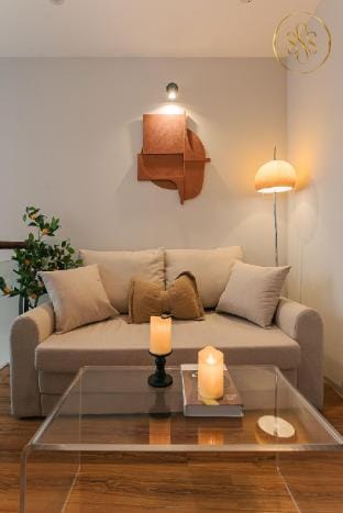 Sunny House 3Bedrooms 1min walk to Hoan Kiem Lake Vacation rental in Hanoi