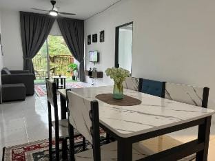 Alpaca Homestay 2 Emerald Avenue Cameron Highlands Vacation rental in Brinchang