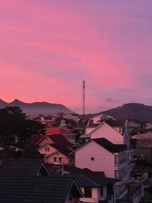 Nhà MIO homestay  Vacation rental in Dalat