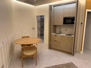 Duomo Luca Stay Versace Luxury Suite Vacation rental in Milan