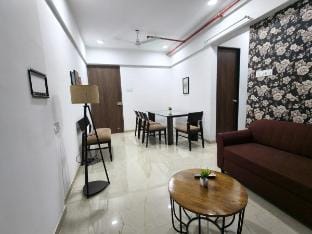 Ivy Urban Cozy 301 (Private 1Bhk) 3 Min Nesco Vacation rental in Mumbai