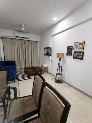 Ivy Urban Cozy 201 (Private 1Bhk) 3 Min Nesco Vacation rental in Mumbai