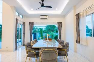 Tidal Coast Villa Pattaya Vacation rental in Pattaya City