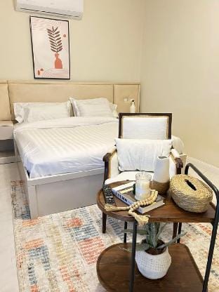 Murabaa bedroom suit 1 Vacation rental in Riyadh