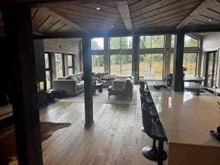 Unique hytta with jacuzzi, sauna, 7 bedrooms Vacation rental in Innlandet