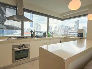 1 Min to Pavilion, KLCC Modern Executive Suite 6PX Vacation rental in Federal Territory of Kuala Lumpur