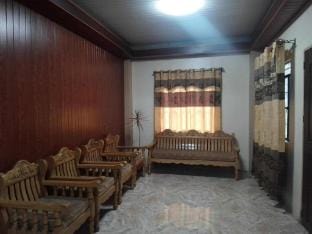 Robin's place Vacation rental in Baguio
