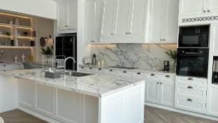 Chic & Spacious 4BR Luxury Villa with Pool Vacation rental in North Kuta