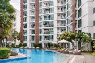 The One Condo Chiang Mai - Superior 1BDR Pool View Vacation rental in Chiang Mai