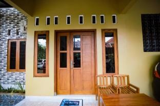 O2 Jogja Villa Vacation rental in Special Region of Yogyakarta