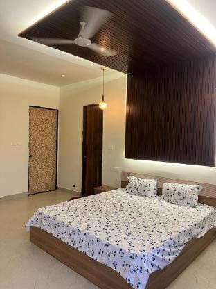 Vrindavan Farm. Farm Stay in Maharashtra