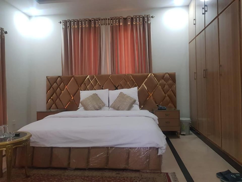 Civic Guest House Hotel in Islamabad