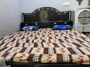 Shashikant Homestay  Vacation rental in Uttar Pradesh