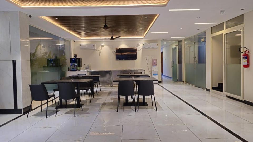 Karan Luxury Co-Living Hotel in Hyderabad