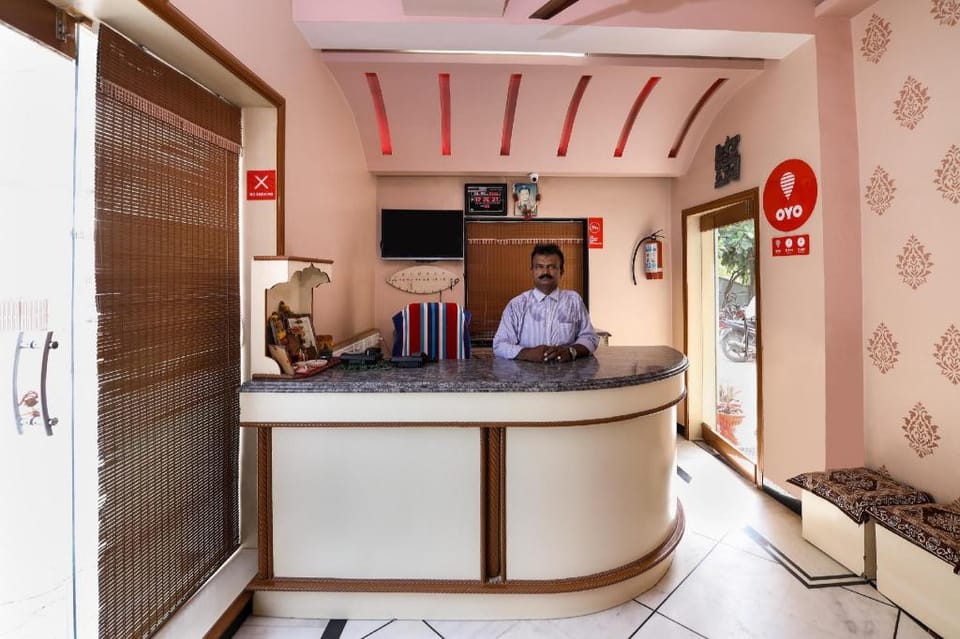 Collection O Abu Road Railway Junction Formerly Hotel Durga Hotel in Rajasthan