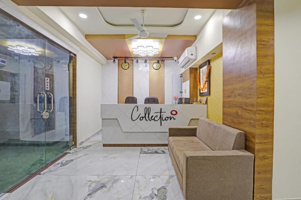Hotel O M D Palace Hotel in Varanasi