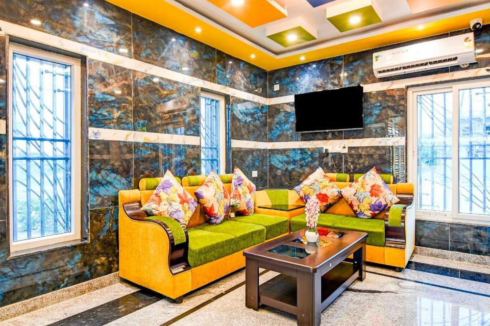 Townhouse Puri Lighthouse Hotel in Hyderabad