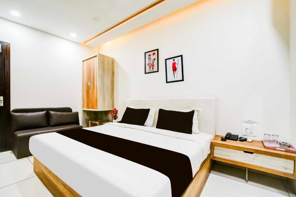 Collection O Bhopal Aura Mall Hotel in Uttar Pradesh