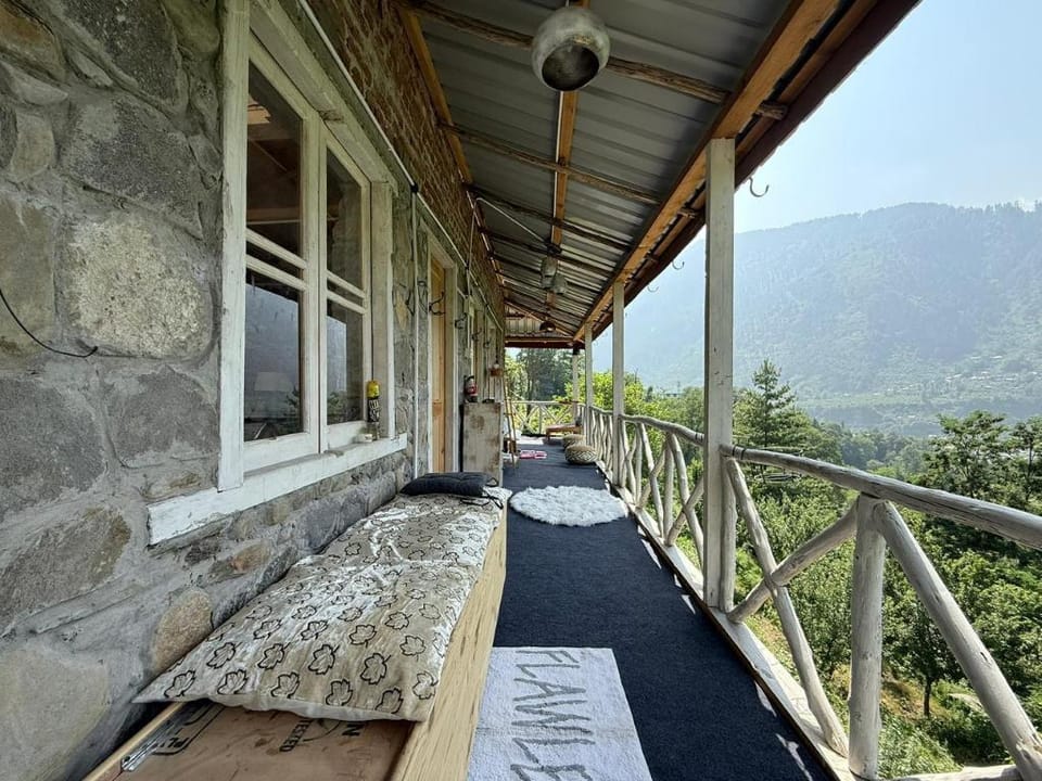 KALA STUDIAO AND STAY Hotel in Manali