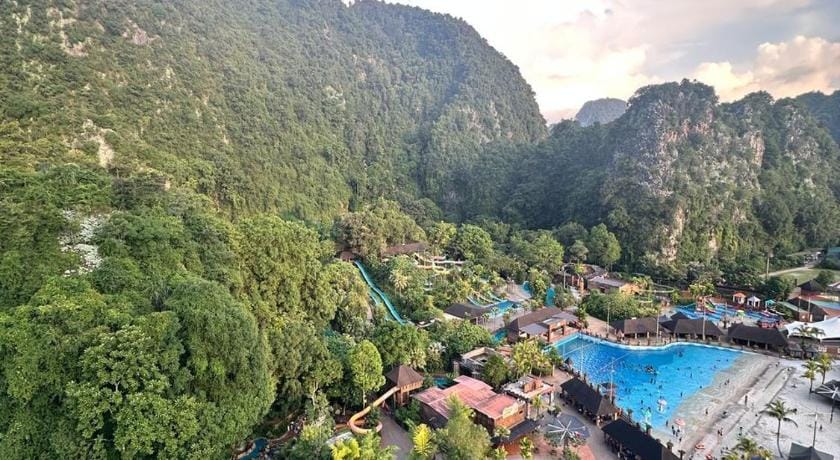 Sunway Onsen Oasis Suites Hotel in Perak