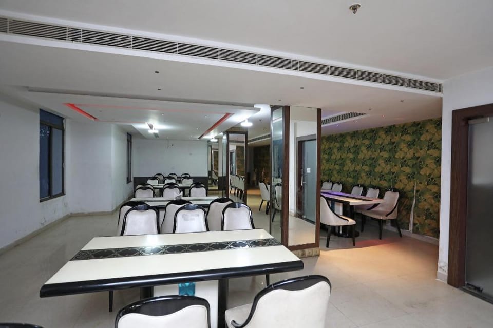 Hotel O River Bay Resort Hotel in West Bengal