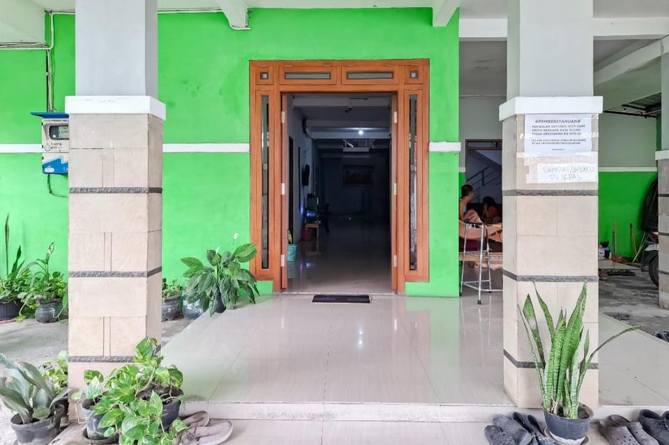 Griya Kencana Asri Syariah near RS Karima Utama Kartasura RedPartner Hotel in Special Region of Yogyakarta
