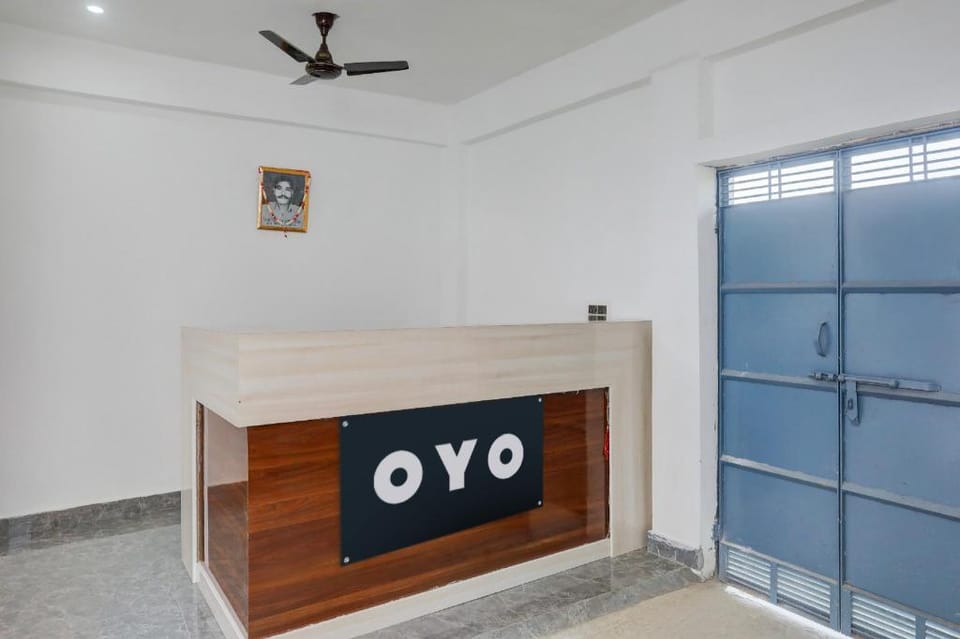 Hotel O by OYO BABA PREM HOTEL Hotel in India