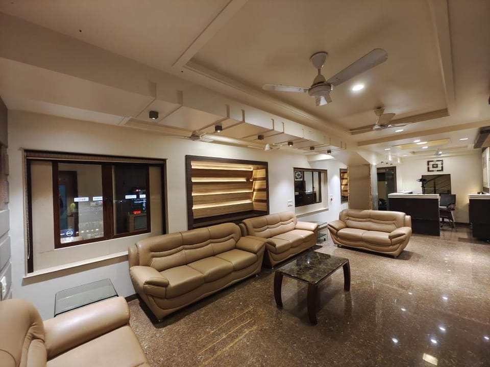 The Vraj Hotel Jamnagar Gujarat Hotel in Gujarat