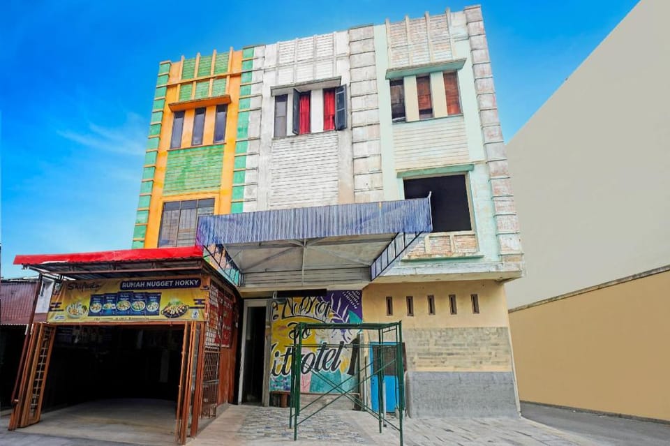 OYO 94878 Mitrotel Medan Hotel in Indonesia