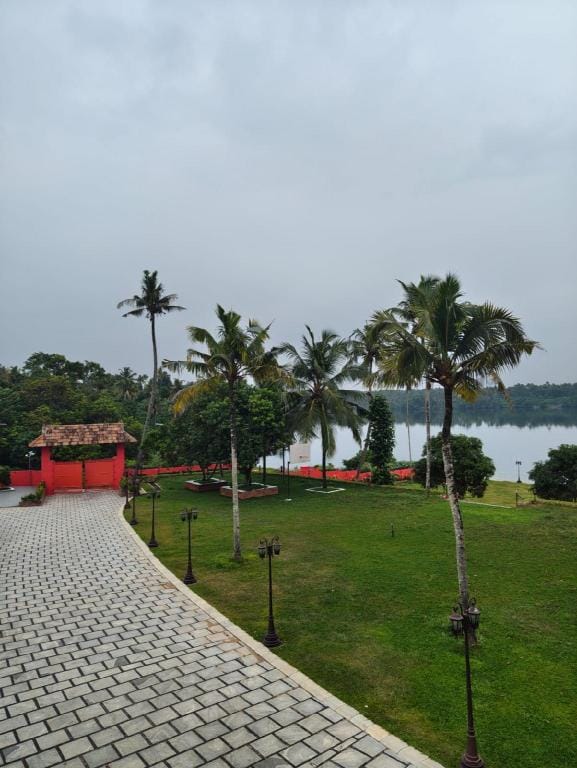 Royce Resort Hotel in Kerala