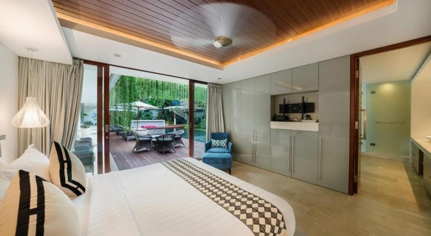 THE MUSE Pantai Nyanyi Villa Hotel in Kediri