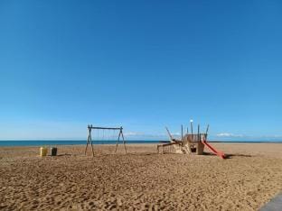 Relaxed Living in Valras-Plage Villa in Occitanie