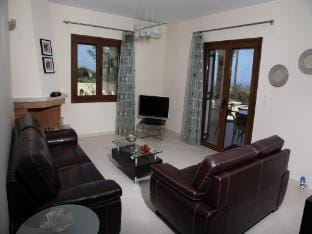 Attractive villa with private pool Villa in Crete Region