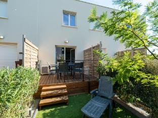 Bright Villa by the Valras Sea Villa in Occitanie