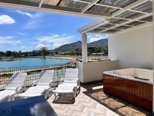 3bdr Lakeview Townhouse with Jacuzzi in Laguna #86 Villa in Choeng Thale