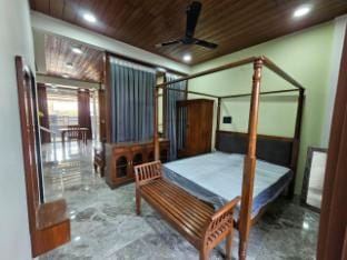 Rustic Horizon Villa in Lonavla