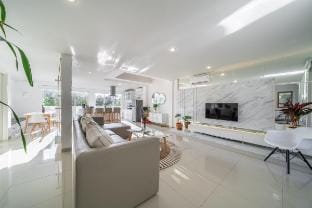 The View Villa - 2BR Serenity Villa in Uluwatu Villa in Bali