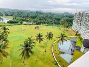 Canterbury Golf Line Residence Villa in Western Province