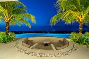 Casa Daria Sofia-Sky-High |Ocean Views |4BDR Villa in Bali