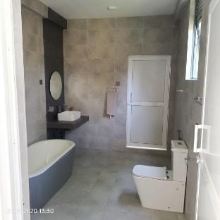 Luxe Diamond Villa Villa in Southern Province