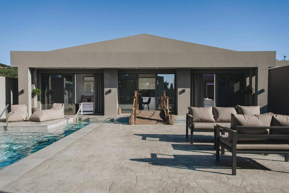 Mat Luxury Villa Villa in Katastari