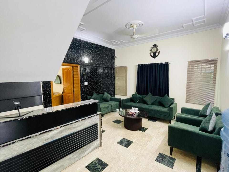 Clift Royal In Hotel in Islamabad