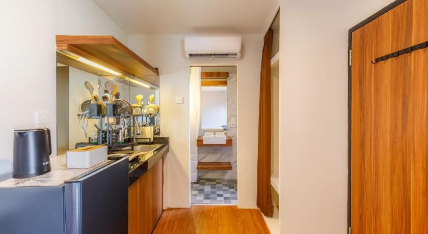 Andewi Cabin Capsule hotel in Mengwi