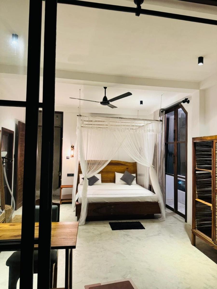 La Breeza Unawatuna Bed and Breakfast in Southern Province