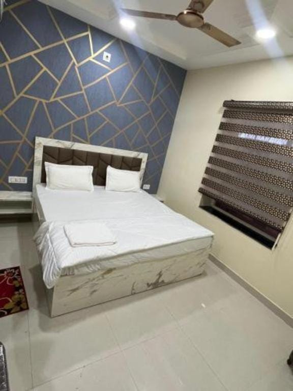 Tulsi Mahal Residency Hotel in Uttar Pradesh