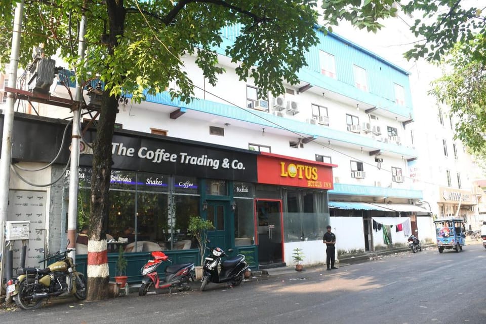 Lotus Inn Hotel in Varanasi